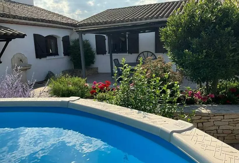 Aamiaismajoitus (B&B) Number9