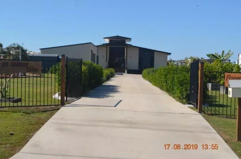 Fraser Views Bed And Breakfast