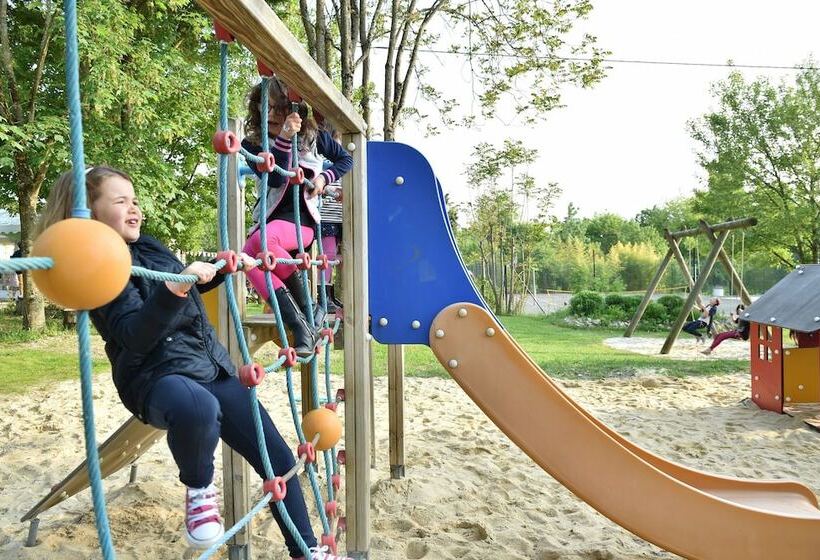 בית מלון כפרי Camping Le Petit Lion Lodges Bois