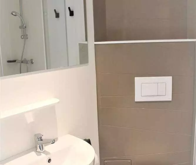 Hotelli Camping Le Val De Landrouet