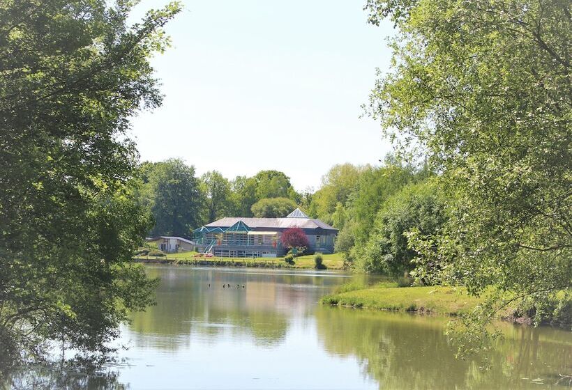 Отель Camping Le Val De Landrouet