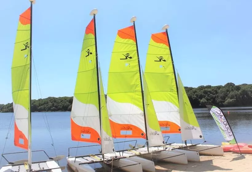 Hotelli Camping Le Val De Landrouet