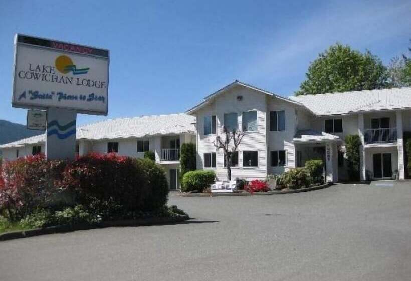 酒店 Lake Cowichan Lodge