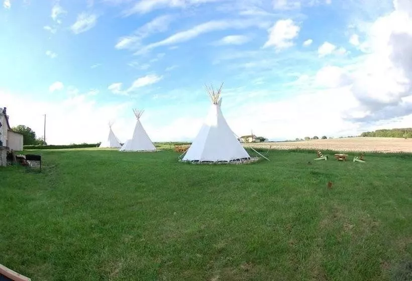 Hotel Les Tipis De Bayot