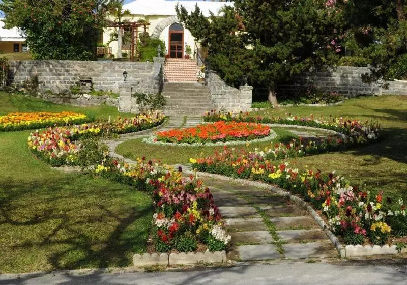 هتل Willowbank Resort