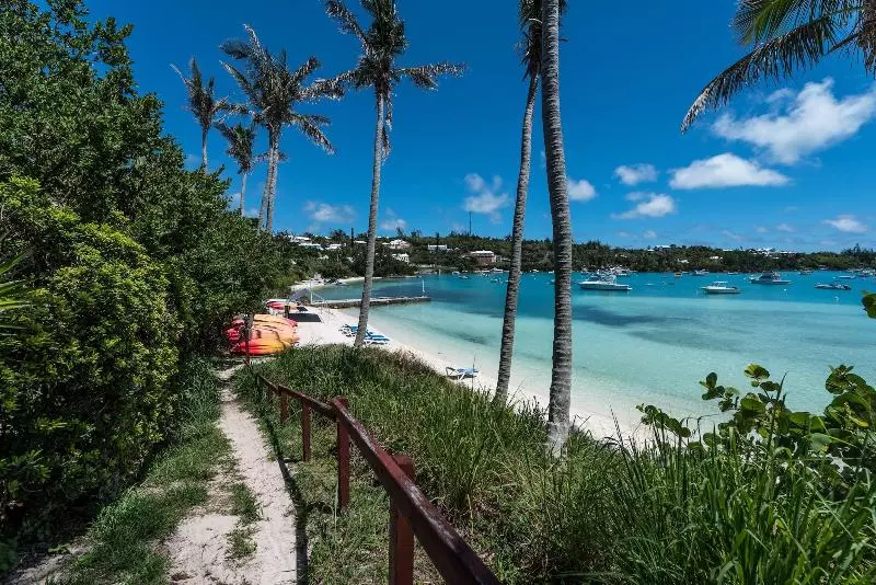 هتل Willowbank Resort