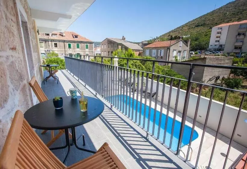 Majatalo Bella Vista Suites