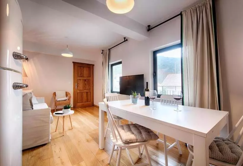 Majatalo Bella Vista Suites