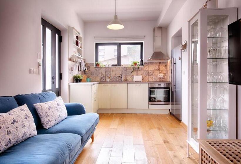 Пансион Bella Vista Suites