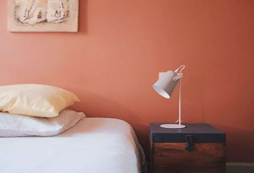 Majatalo Fontclaire En Provence