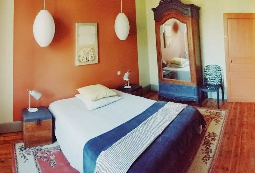 Majatalo Fontclaire En Provence