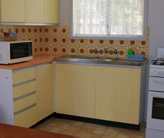 Курорт Kalgan River Chalets And Caravan Park