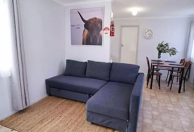 リゾートホテル Kalgan River Chalets And Caravan Park