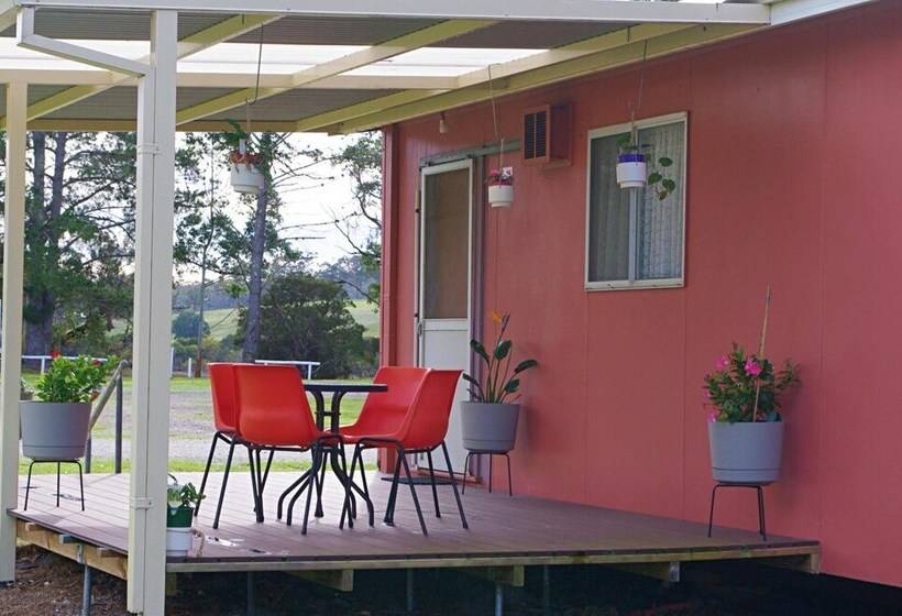 Курорт Kalgan River Chalets And Caravan Park