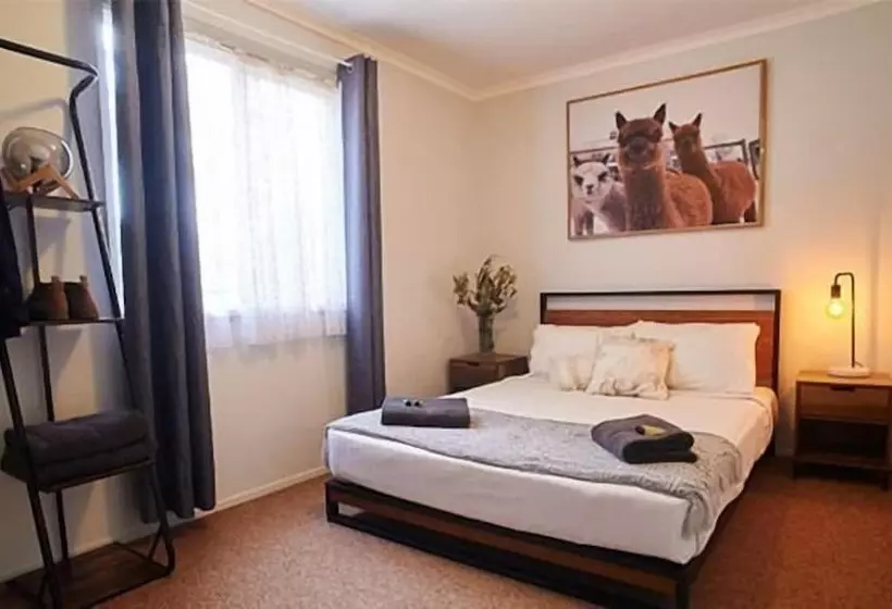 リゾートホテル Kalgan River Chalets And Caravan Park