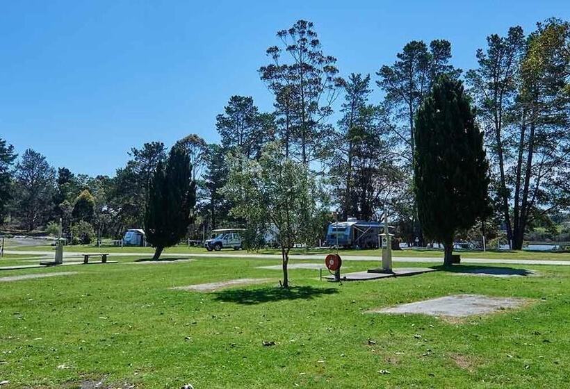 Курорт Kalgan River Chalets And Caravan Park