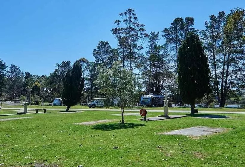 リゾートホテル Kalgan River Chalets And Caravan Park