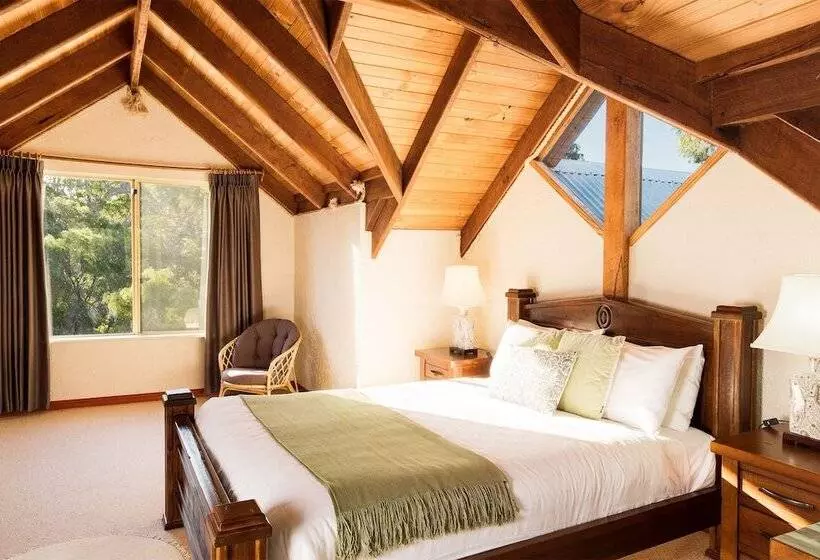 William Bay Cottages