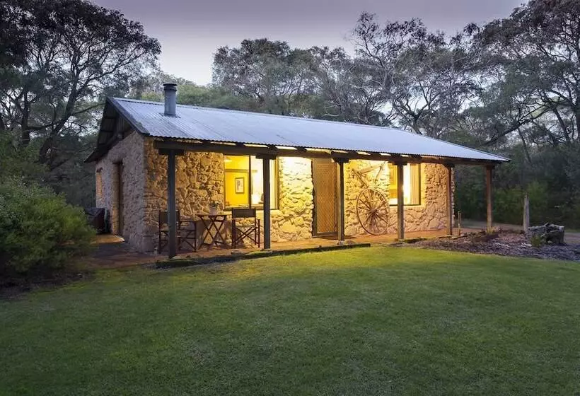 William Bay Cottages