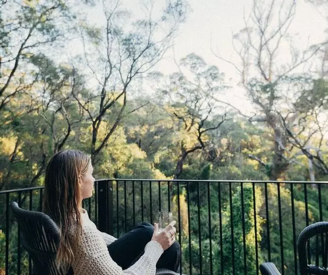 William Bay Cottages