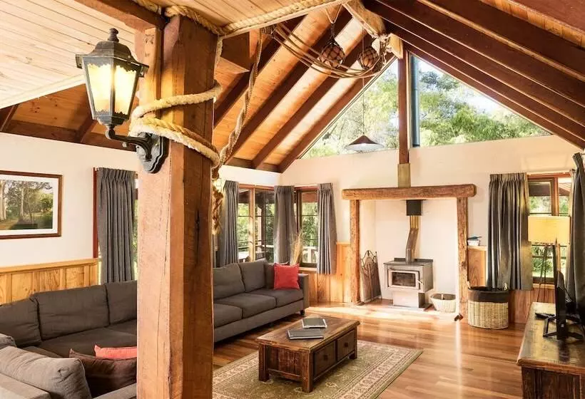 William Bay Cottages