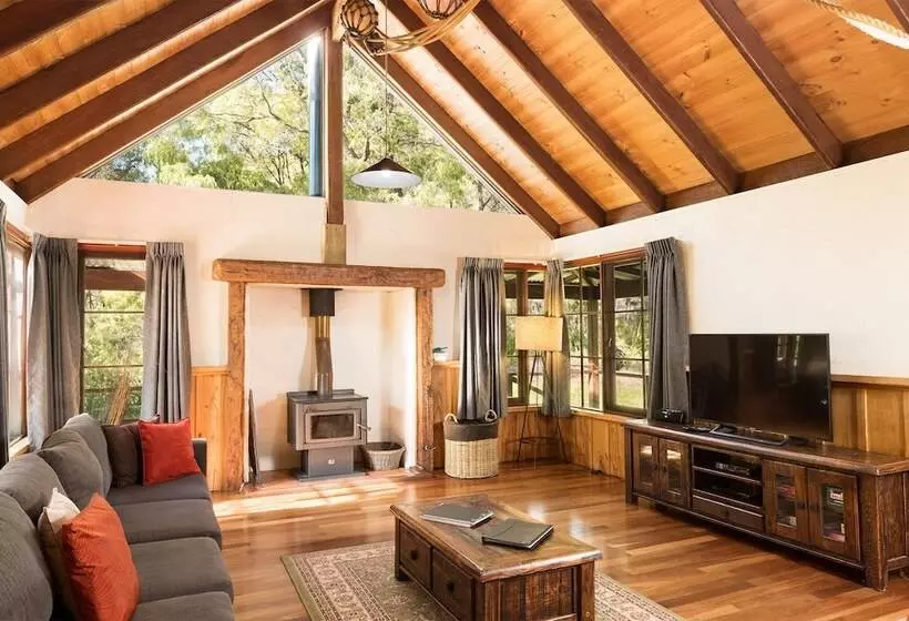 William Bay Cottages