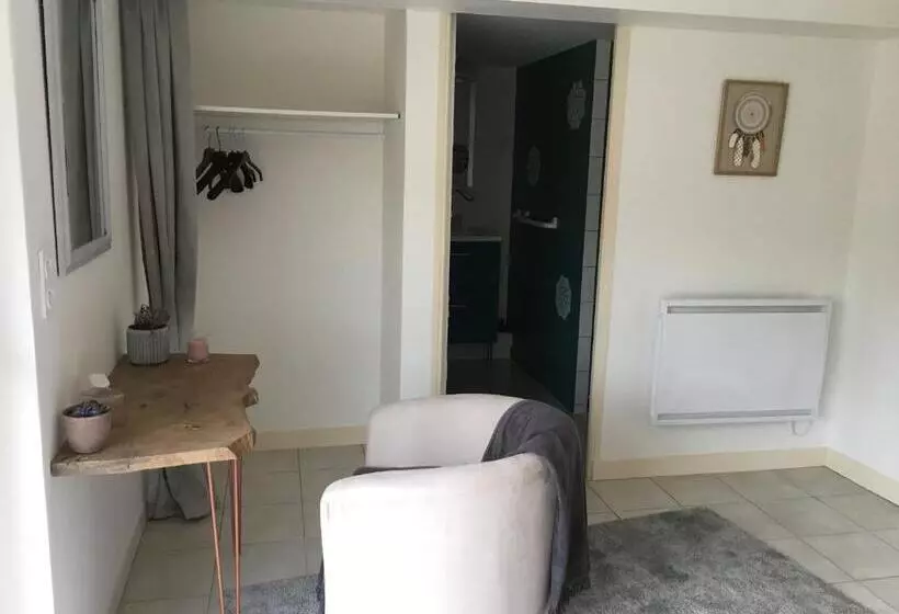 ベッドアンドブレックファースト Chambre D Hôtes Le Clos De Rapevache