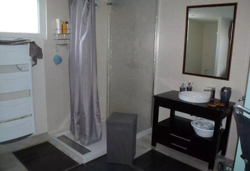 ベッドアンドブレックファースト Chambre D Hôtes Le Clos De Rapevache