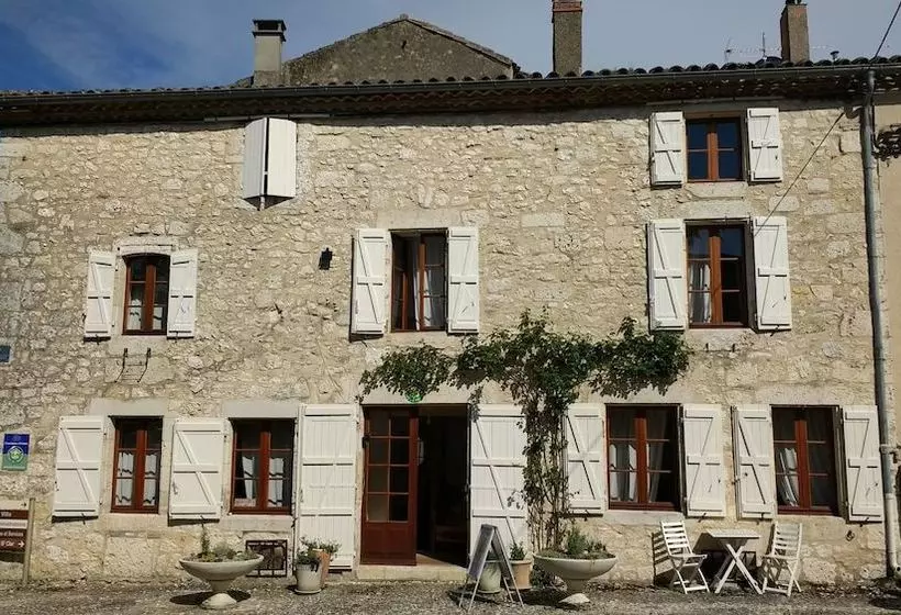 Aamiaismajoitus (B&B) Le Tournesol Saint Clar