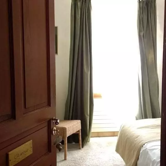 Aamiaismajoitus (B&B) Le Tournesol Saint Clar