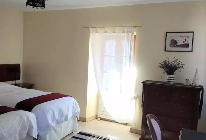 Aamiaismajoitus (B&B) Le Tournesol Saint Clar