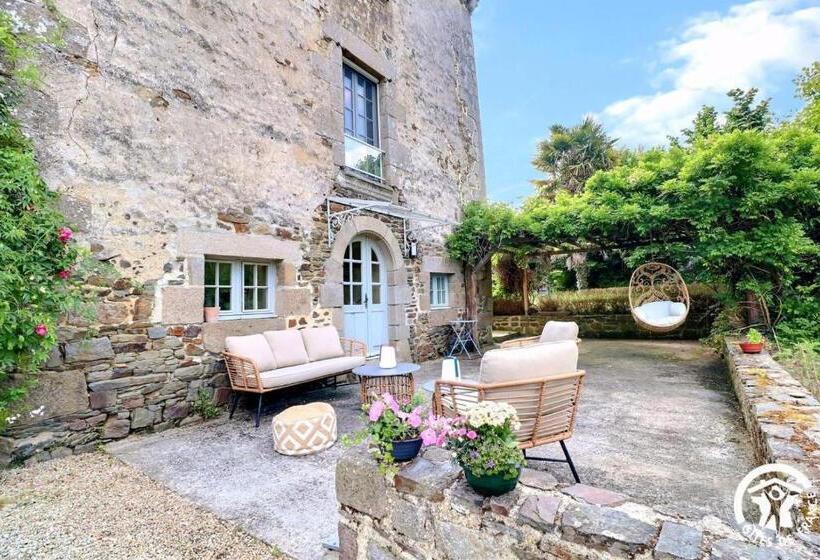 Bed and Breakfast Manoir De Sevin