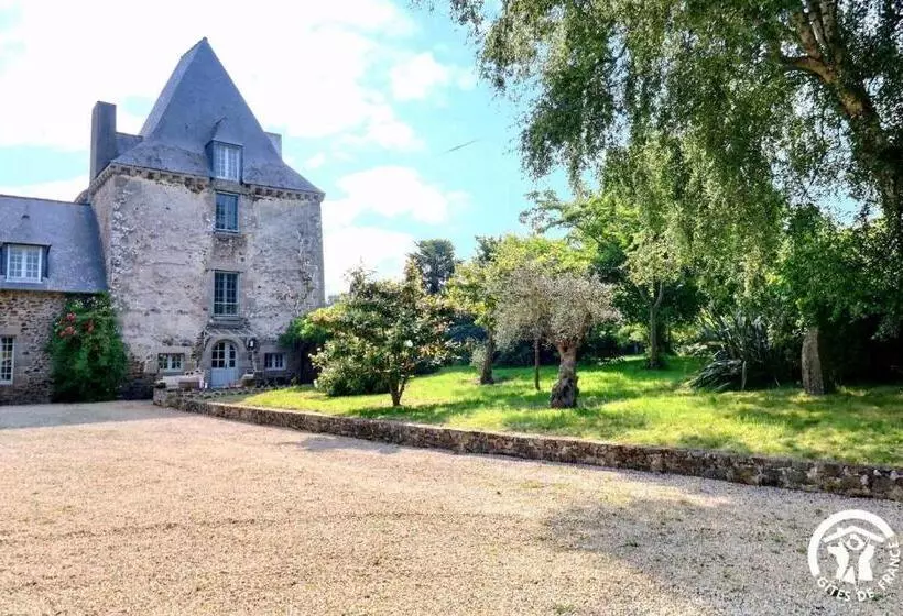 Aamiaismajoitus (B&B) Manoir De Sevin