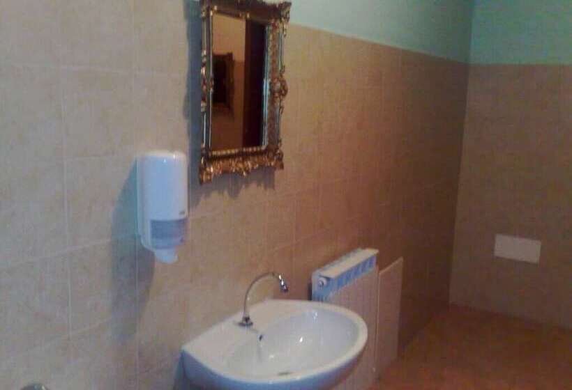 여관 Ristorante Umbria