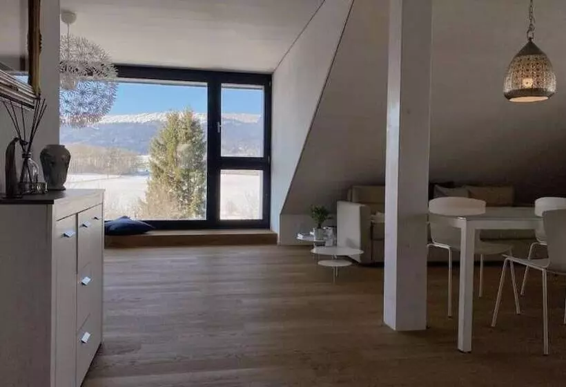 Hotelli De L'ours Preles