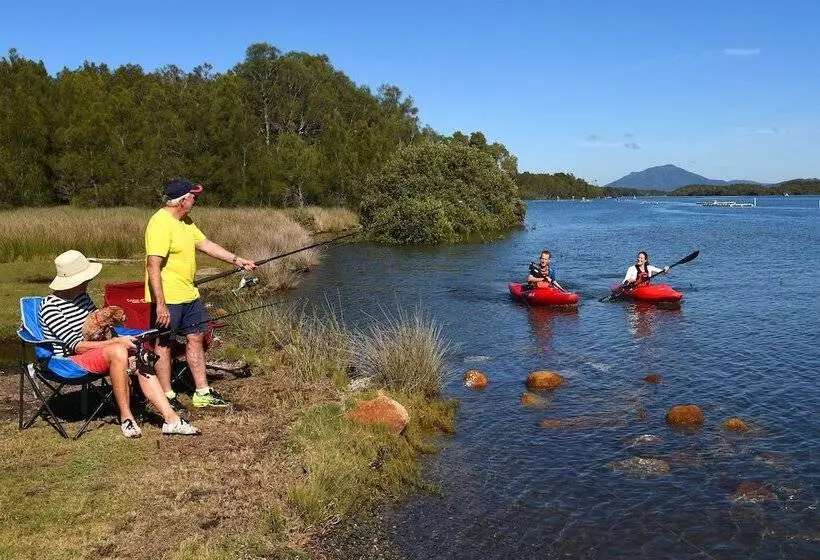 ホテル Diamond Waters Caravan Park