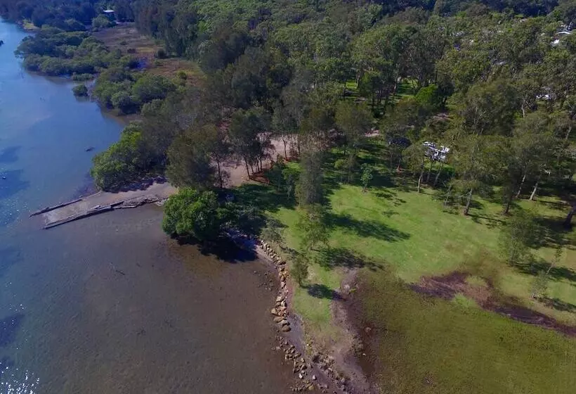 ホテル Diamond Waters Caravan Park