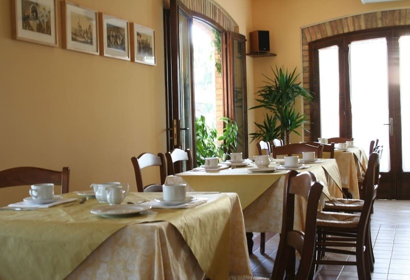 乡村酒店  Agriturismo Villa Fiore