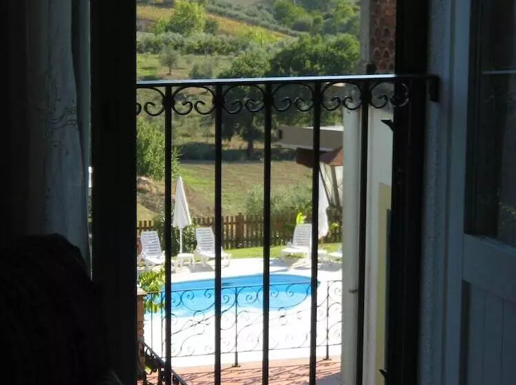 田舎風ホテル Agriturismo Villa Fiore