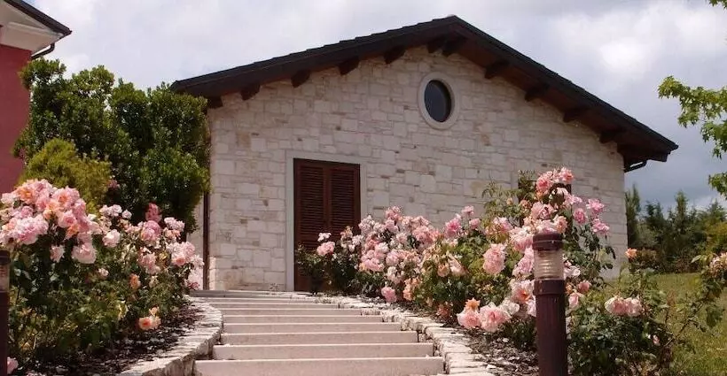 La Villa In Rosa B&b