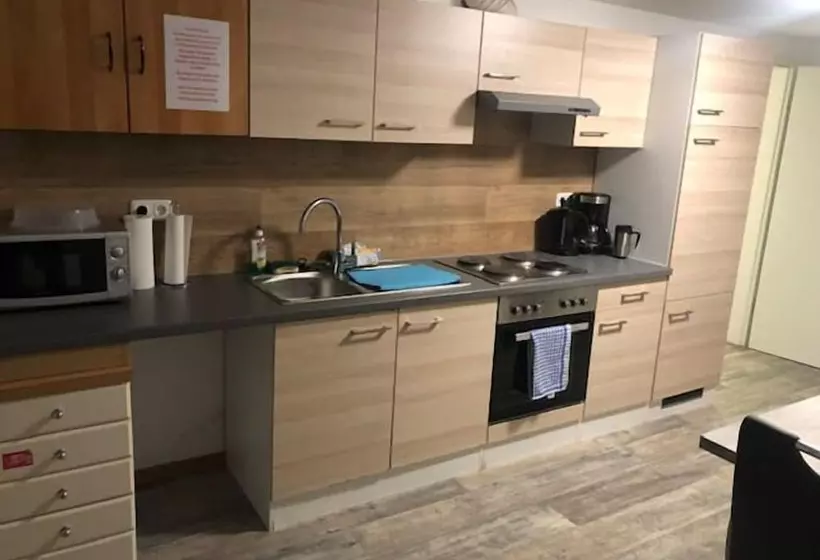 Majatalo Boardinghouse Elvira Schrimpf