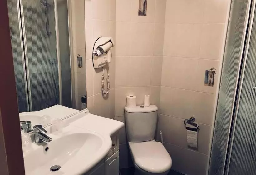 Majatalo Chez Michel