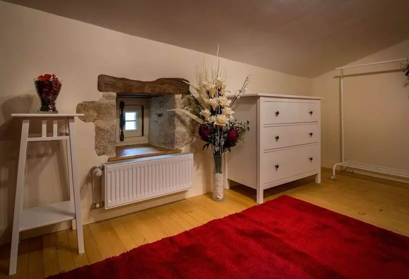 Majatalo Château Le Retail