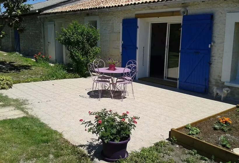 Majatalo Domaine L Albizia