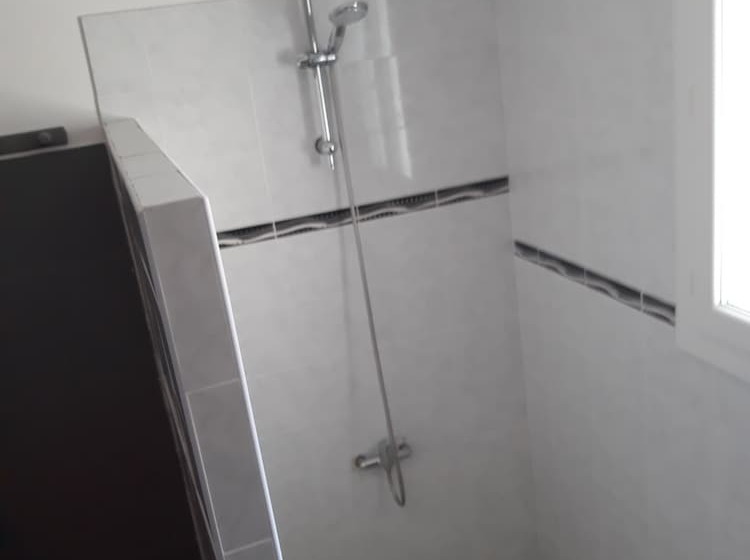 ペンション Domaine L Albizia