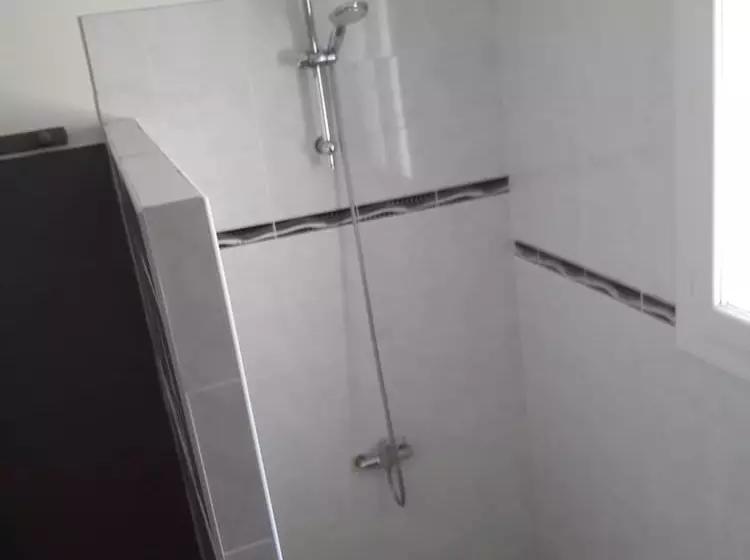 Majatalo Domaine L Albizia