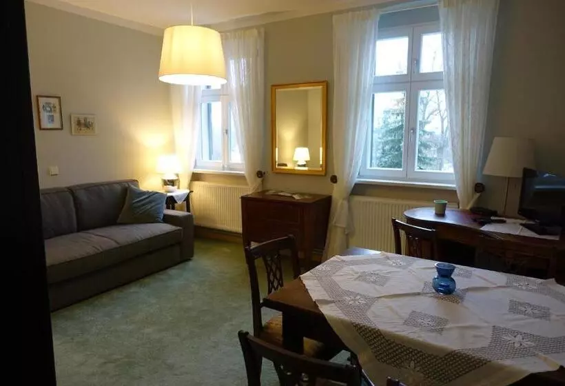 Pension Gräfliche Villa