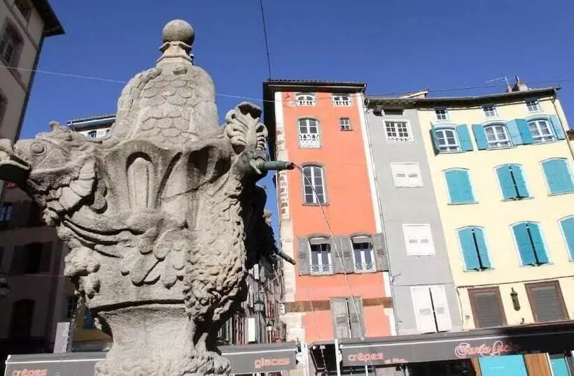 Au Bon Gre D Hugoline