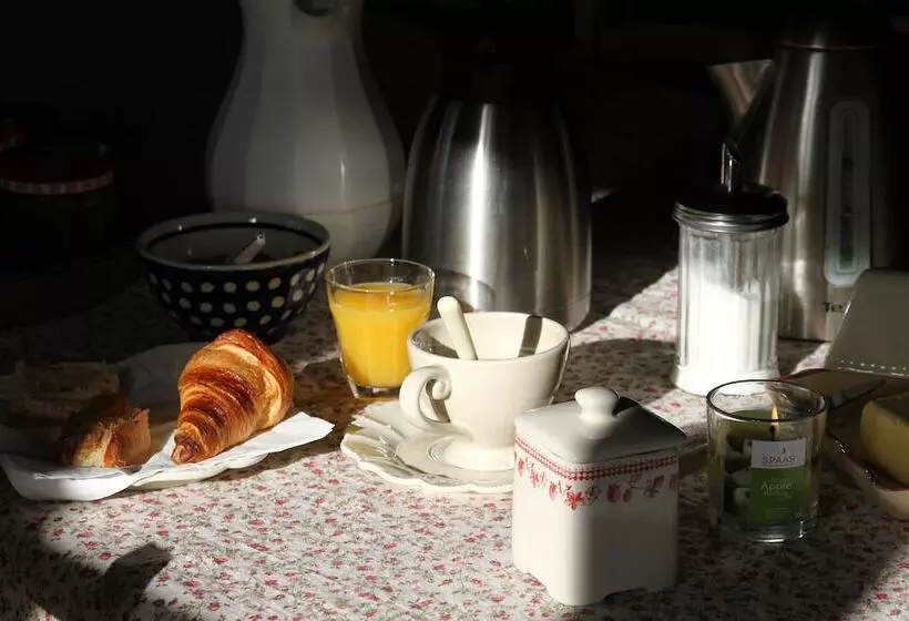 Au Bon Gre D Hugoline