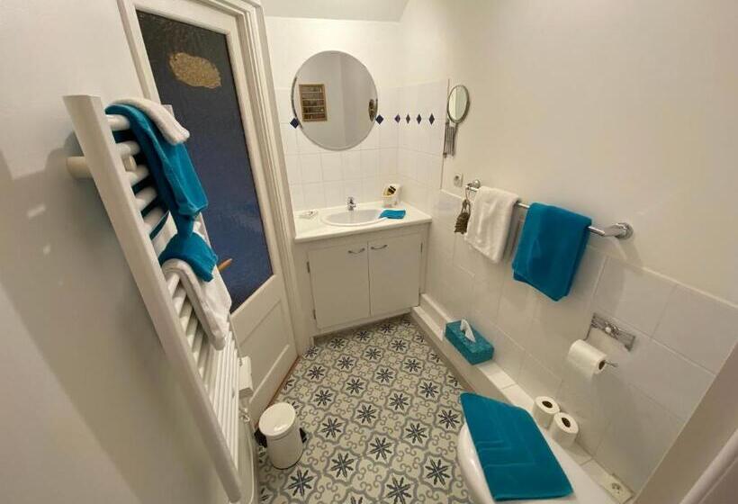 住宿加早餐 Aux 4 Cornes Chambre D Hotes